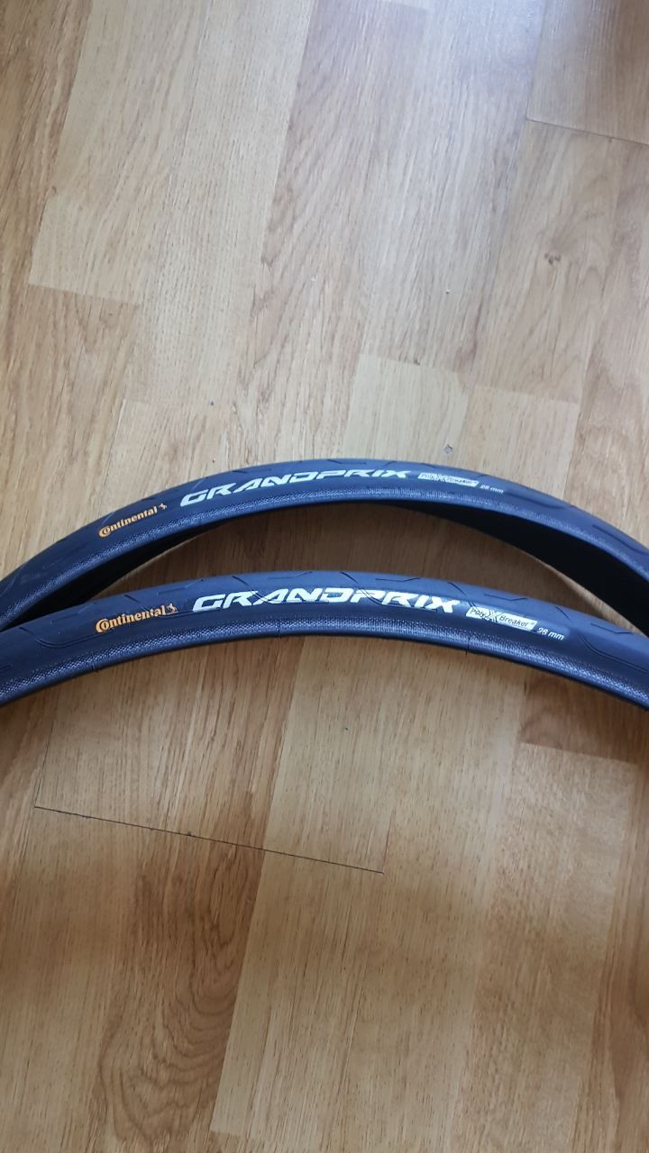 2 Покрышки Continental Grand Prix Folding Tire 622x28mm