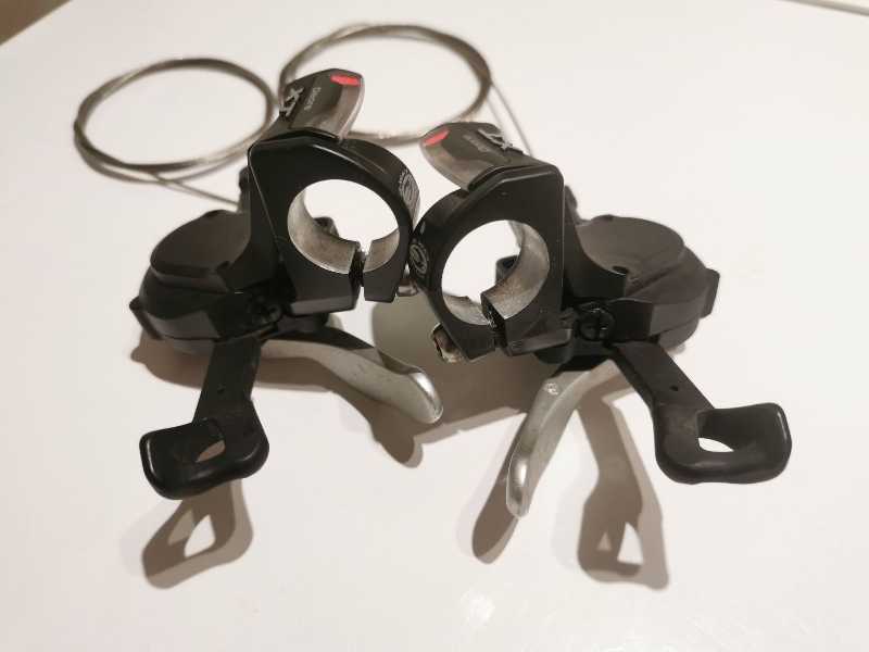 Манетки Shimano XT 770 3*9 ск