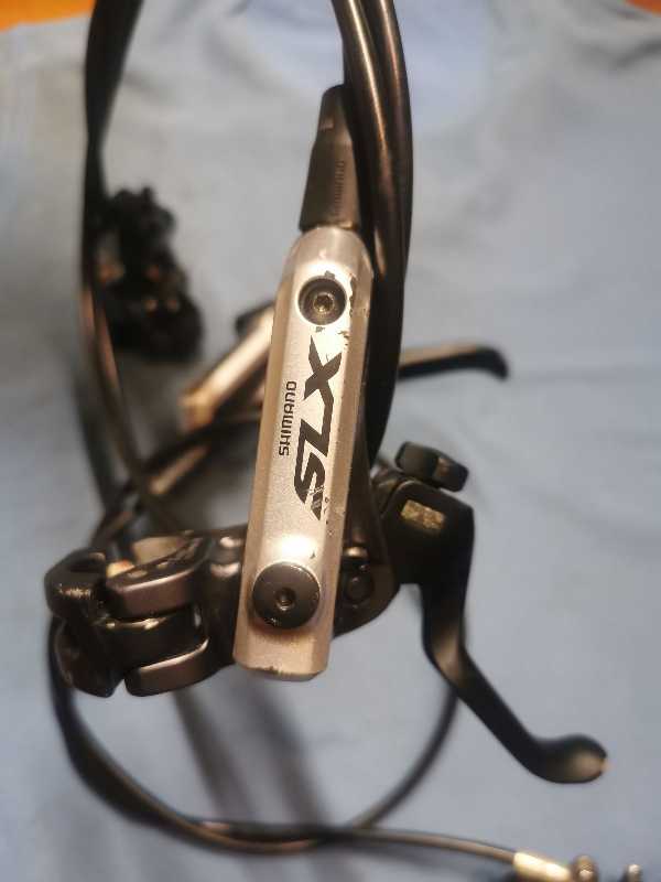 Тормоза Shimano SLX 675