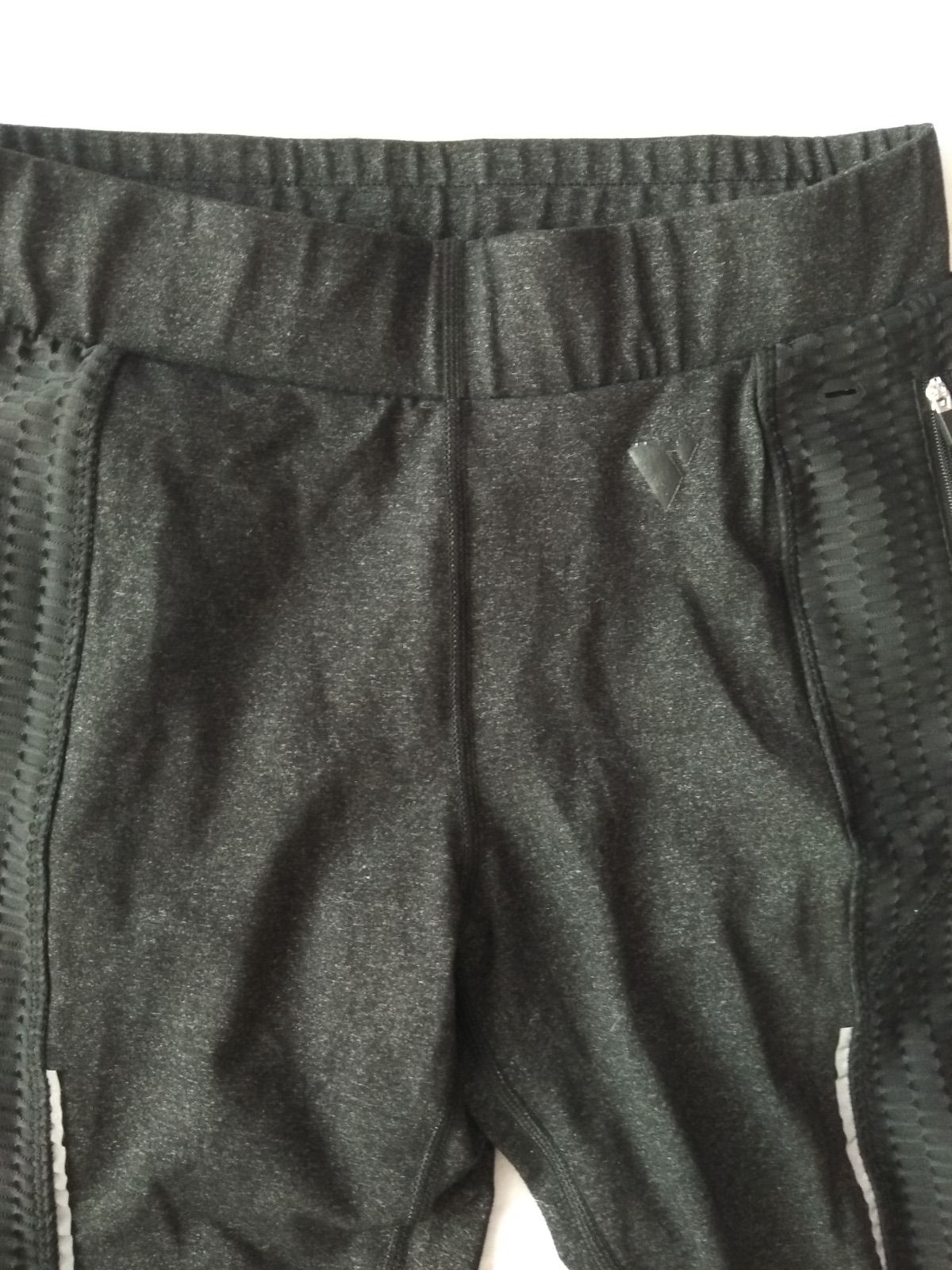 Фирменные женские штаны SWIX (лыжи, бег). Размер 42-46. Беговые термо лосины.