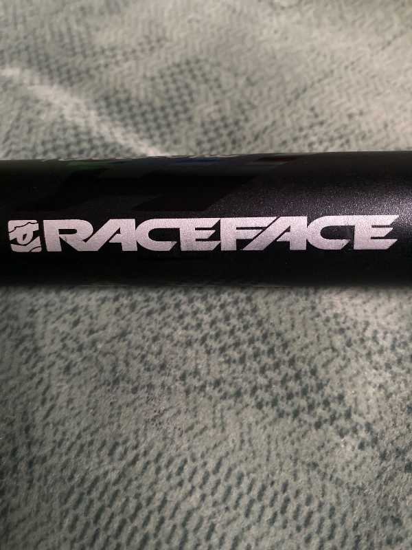 Подседельный штырь Raceface Turbine 31.6 400 мм