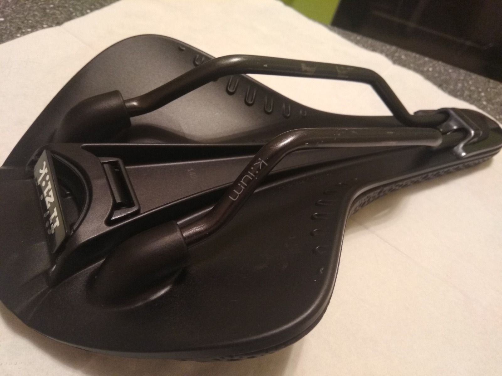 Fizik Antares Versus Evo R3 Adaptive