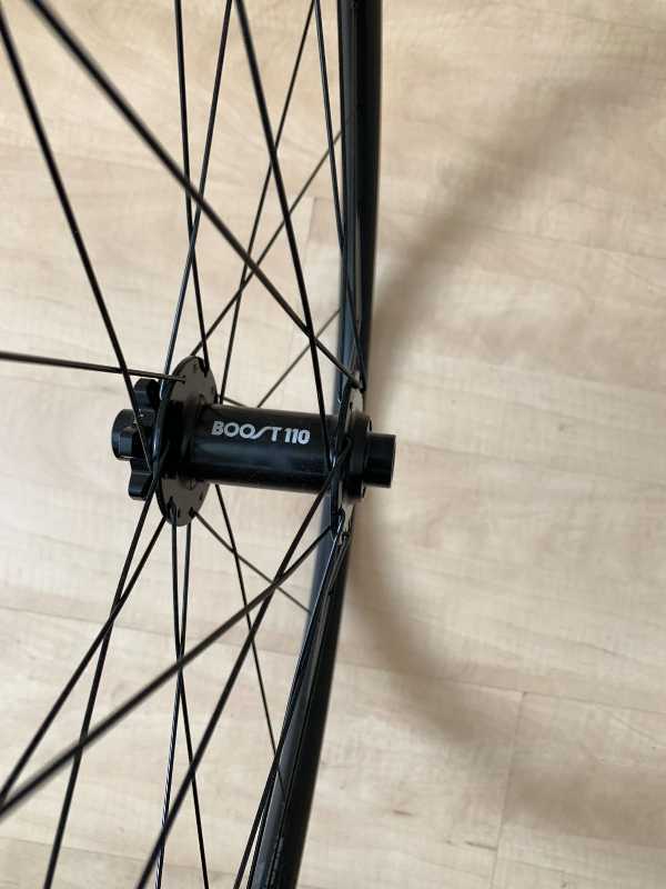 новый вилсет Bontrager Kovee TLR 29