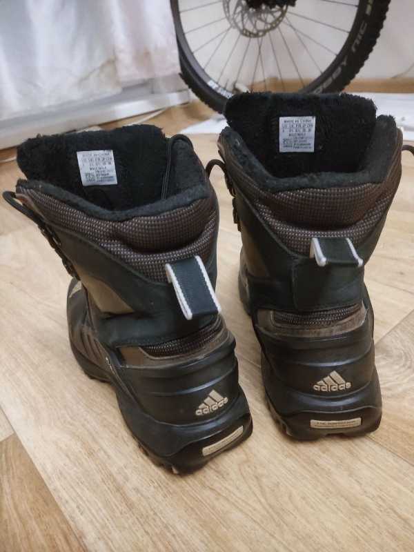 Треккинговые зимние/осенние ботинки Adidas holtanna boot cp