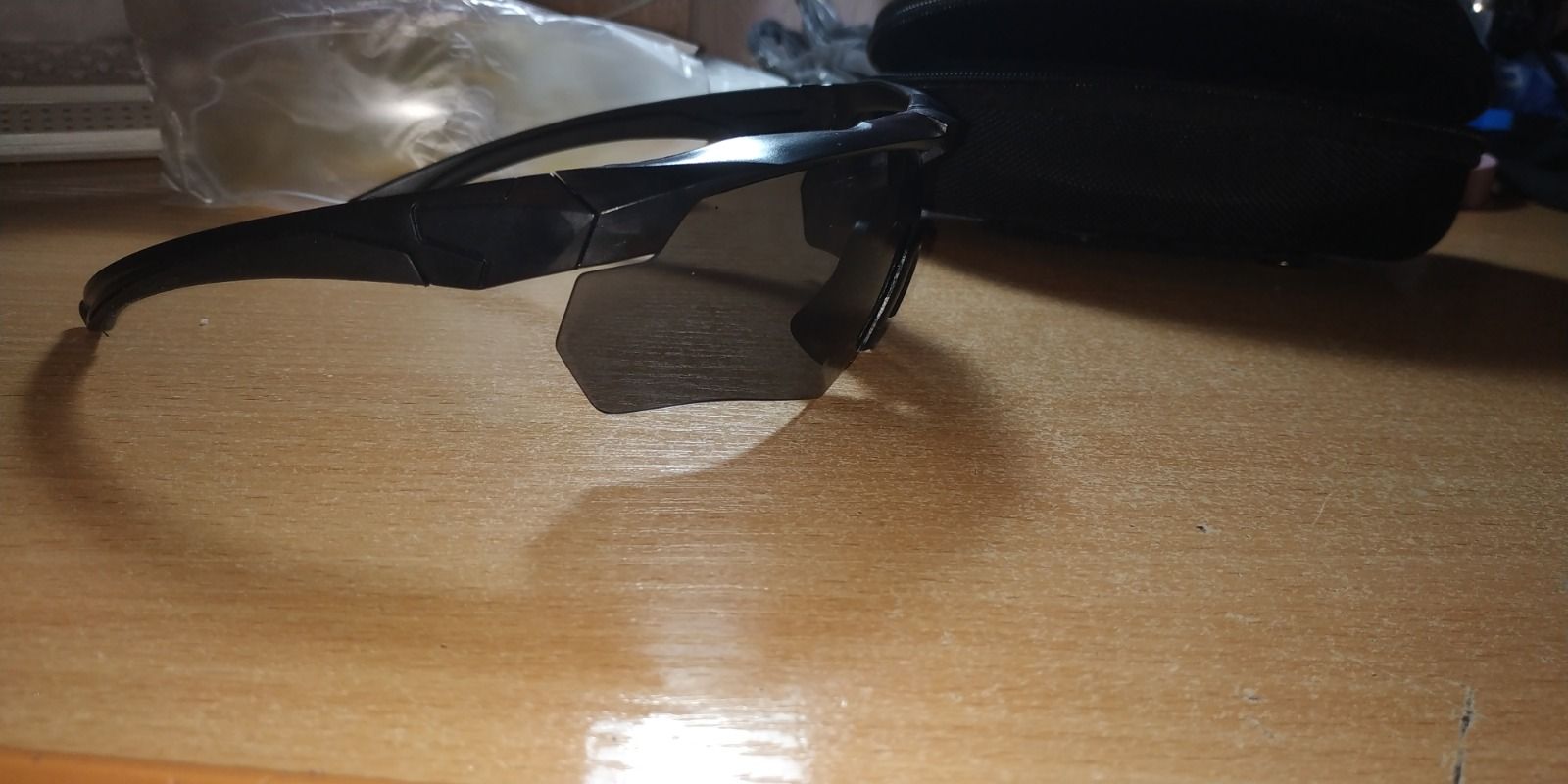 поляризованные очки , почти новые , цена 25 руб