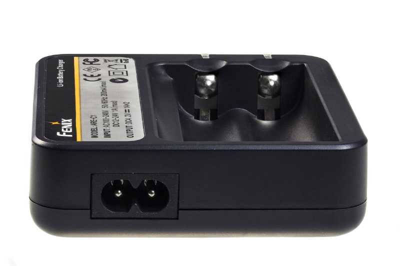 Зарядное устройство Fenix ARE-C1 2x18650