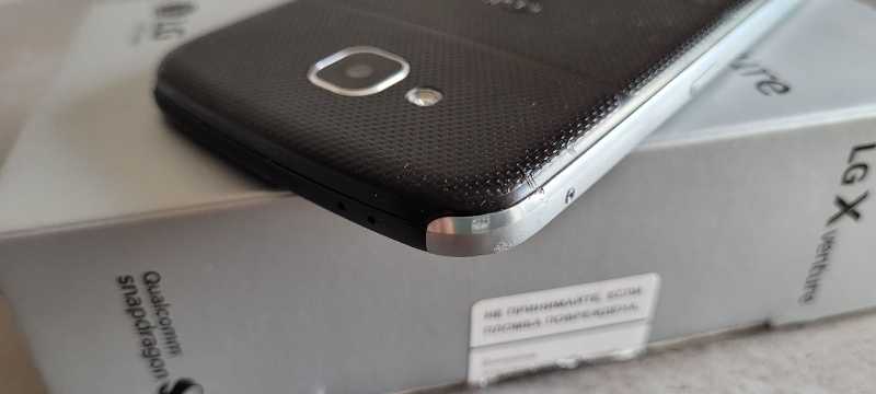 Смартфон LG X venture для экстрималов, б/у, водозащита IP68, противоударный.