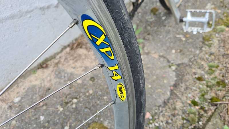 Шоссейный велосипед PINARELLO