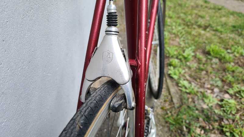 Шоссейный велосипед PINARELLO