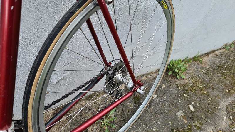 Шоссейный велосипед PINARELLO