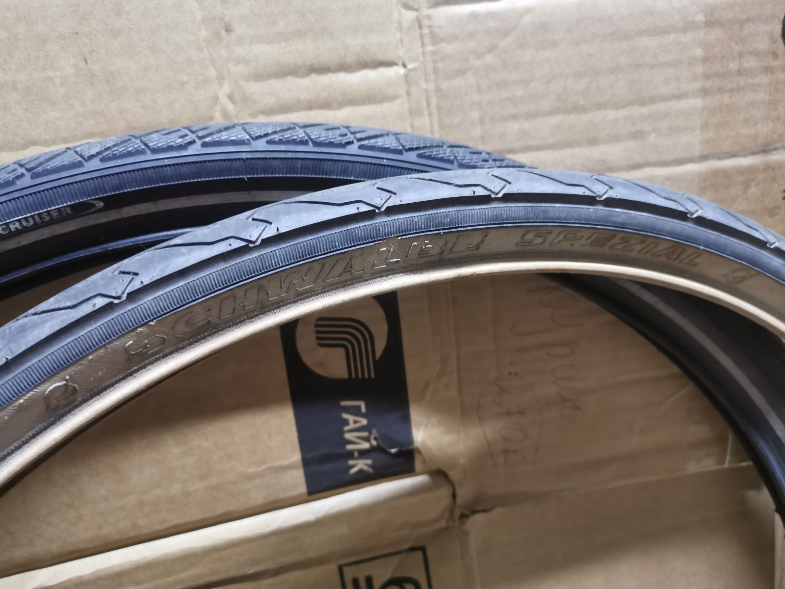 Покрышка Schwalbe Continental Kenda