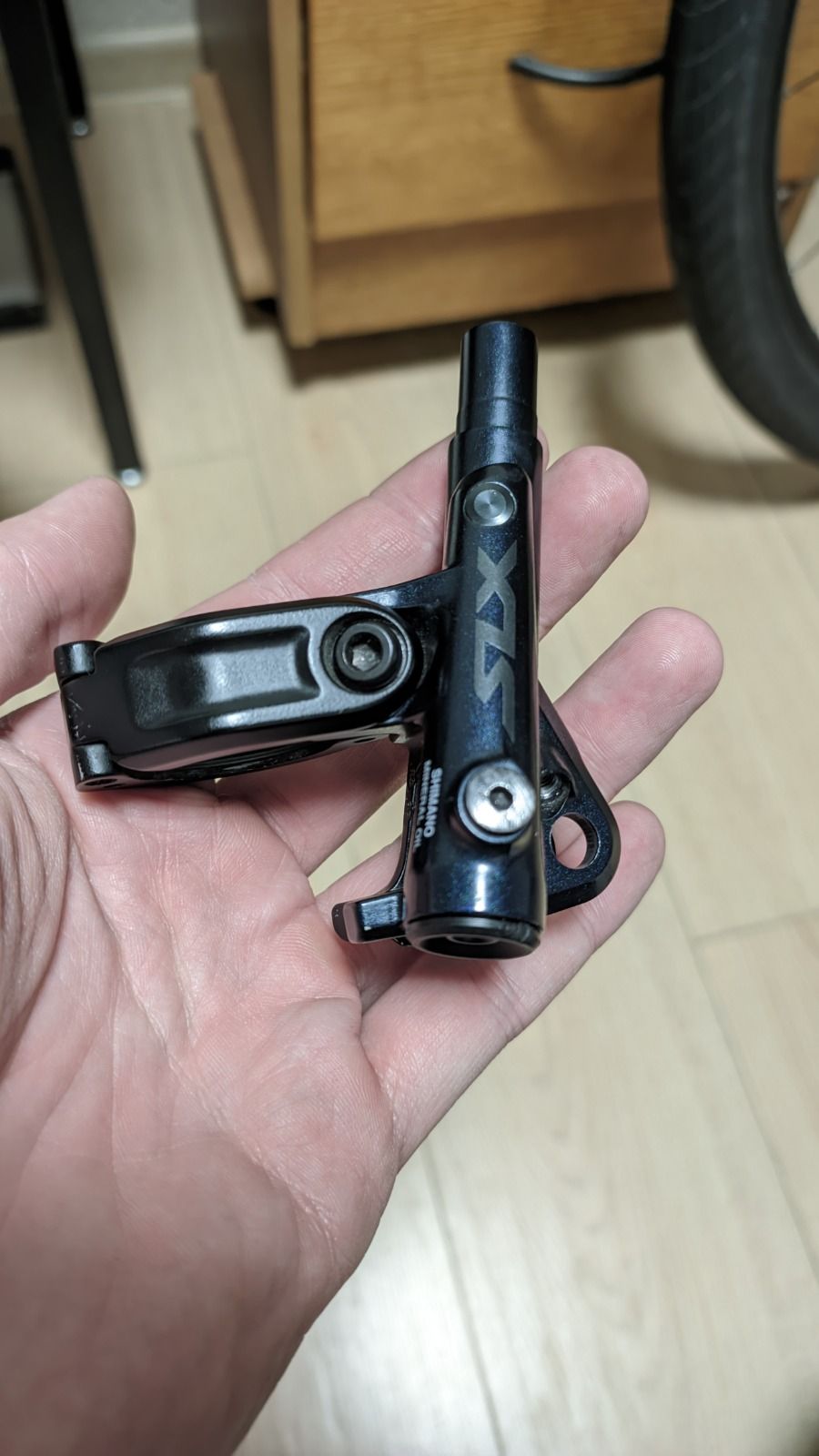 Тормозная ручка Shimano SLX BL-M7100 R
