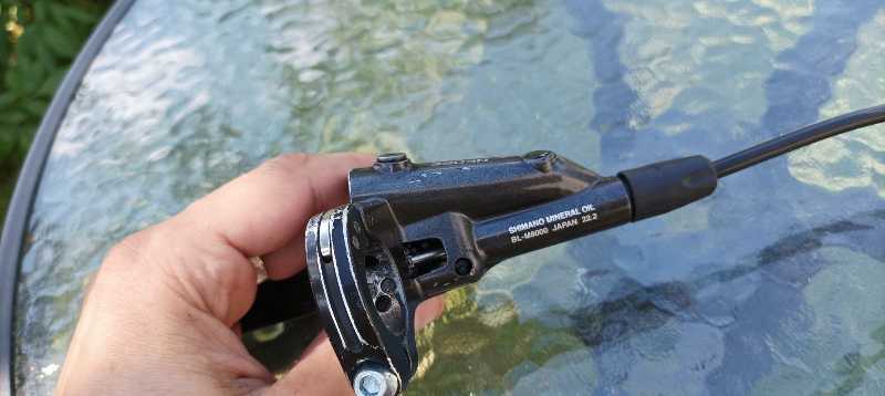 Передний тормоз shimano xt m 8000 = 65 дол