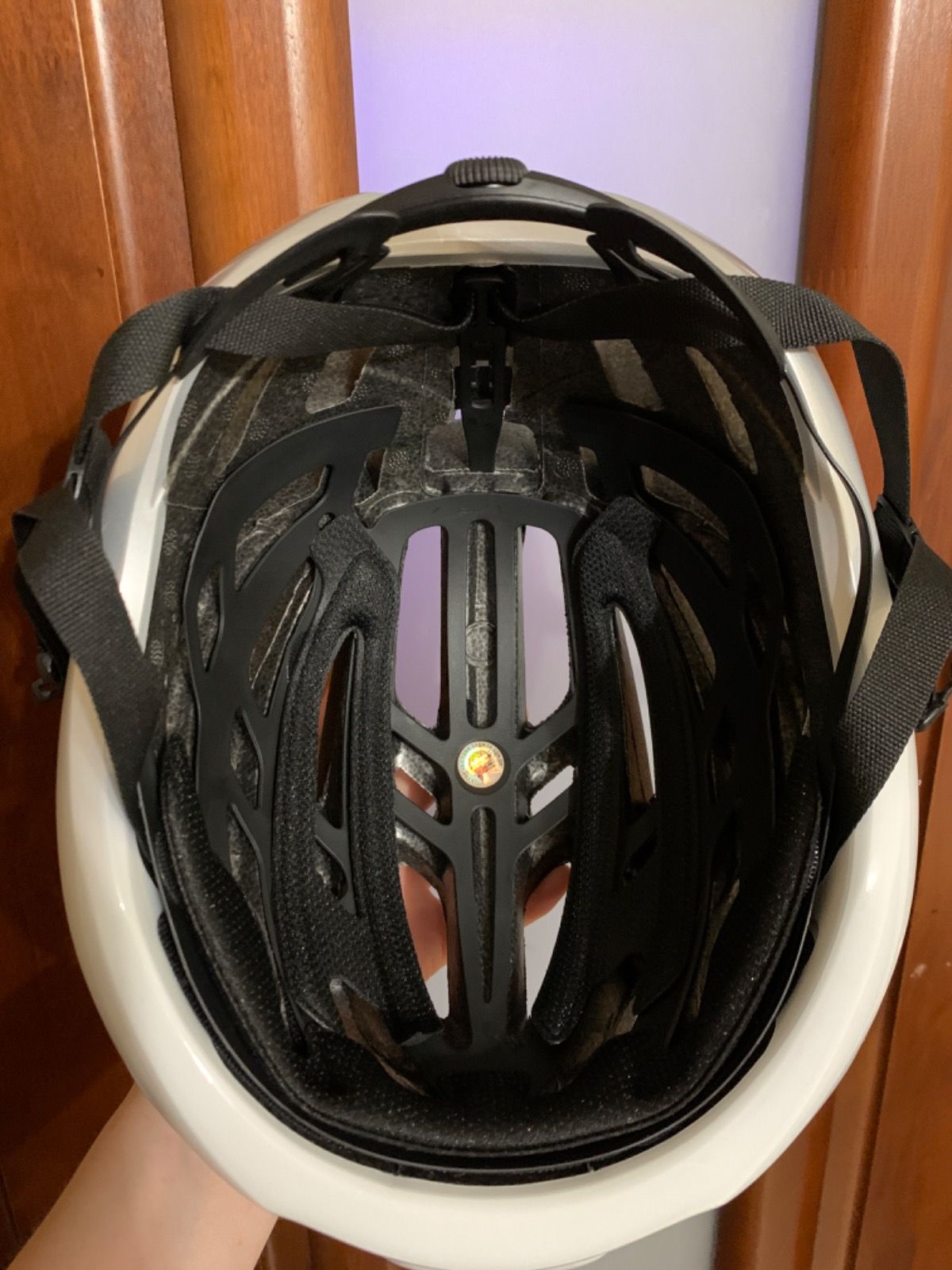 шлем Giro Agilis MIPS Helmet - matte white