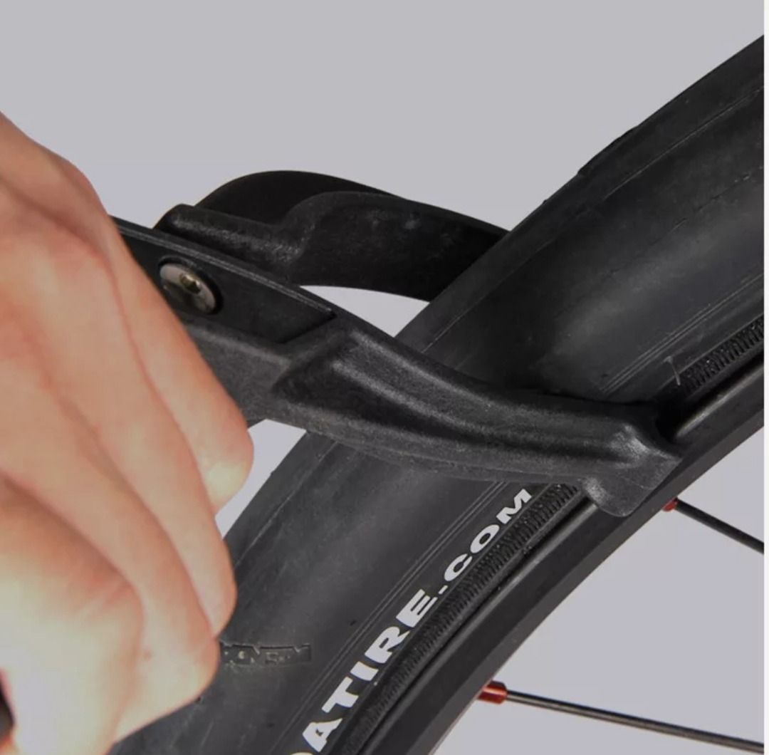 Инструмент (съемник, щипцы) для снятия шин велосипеда