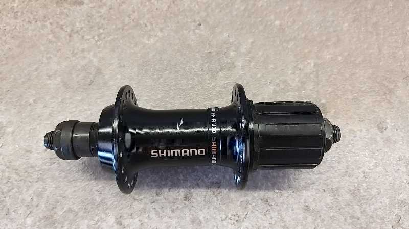 Втулка задняя Shimano FH-RM30 36 спиц под ви-брейк под кассету на 7ск