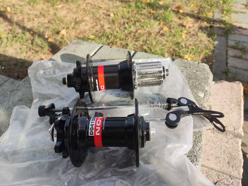 Втулки NOVATEC D041SB, 32 спицы