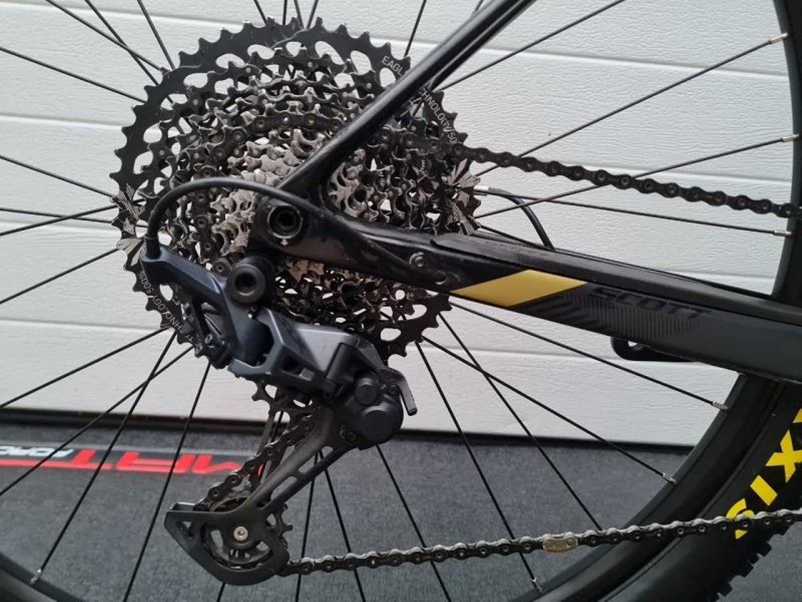 Велосипед Scott Scale 920 black/gold