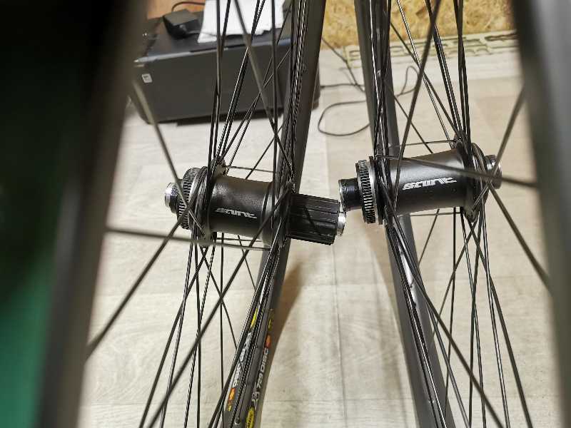 Колеса Mavic Saint 26