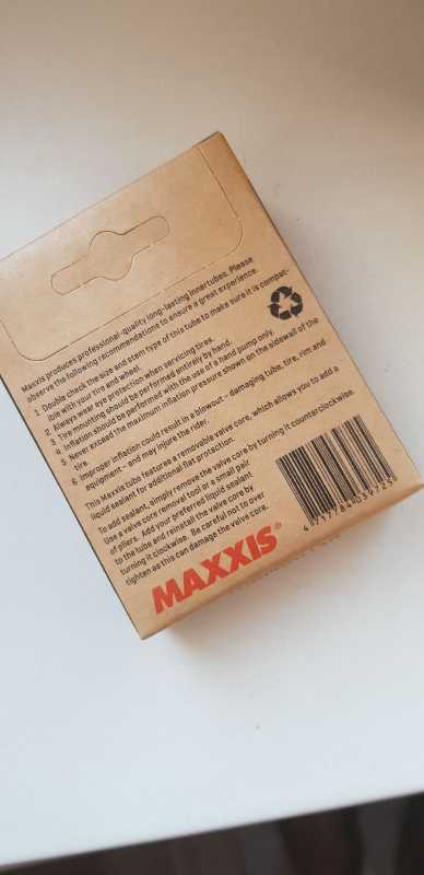 Велокамера Maxxis Ultralight 700x23/32C Presta 60mm