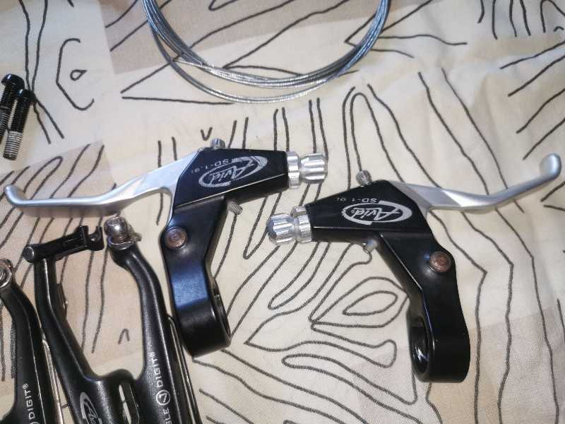 Комплекты ви-брейк тормозов Shimano Deore XT и Avid