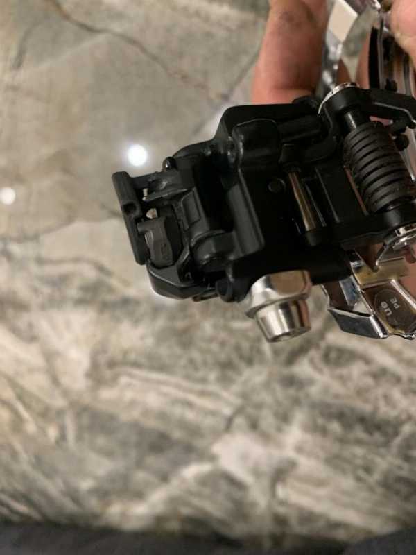 Передний переключатель механический Shimano Ultegra 8000