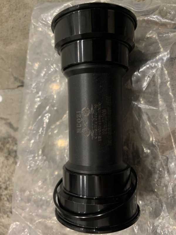 Каретка новая MUQZI керамика PressFit ⌀42  86...92mm 24/24 or 24/22