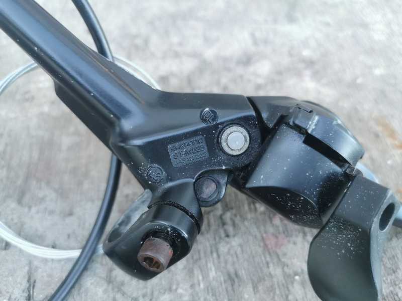 Тормоза задние и передние Shimano  Avid