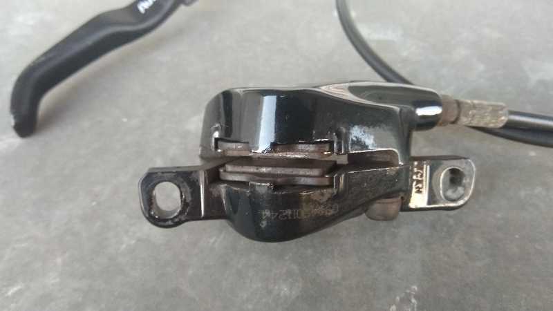 Тормоза задние и передние Shimano  Avid