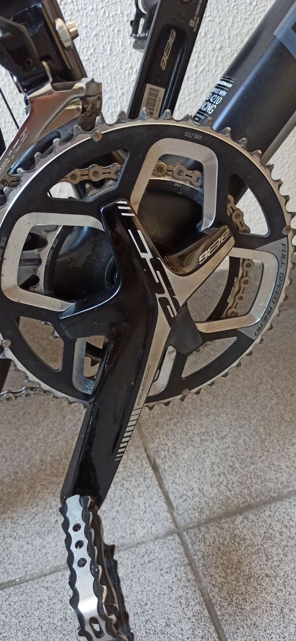 Шоссейный карбоновый велосипед Boardman Road Pro Carbon
