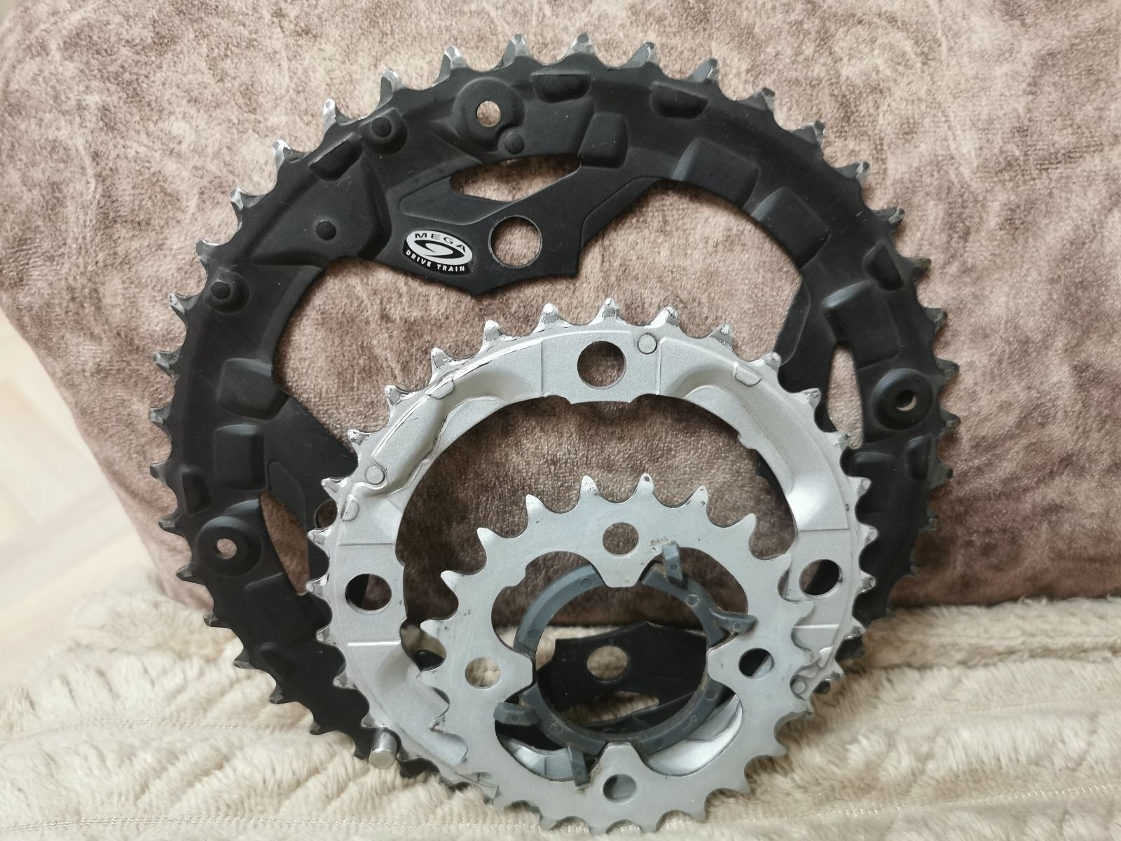 Звезды 104/64 мм Shimano XT Alivio Prowheel