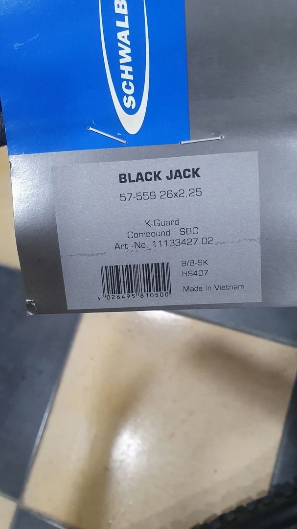 Schwalbe Black Jack 26х2.25