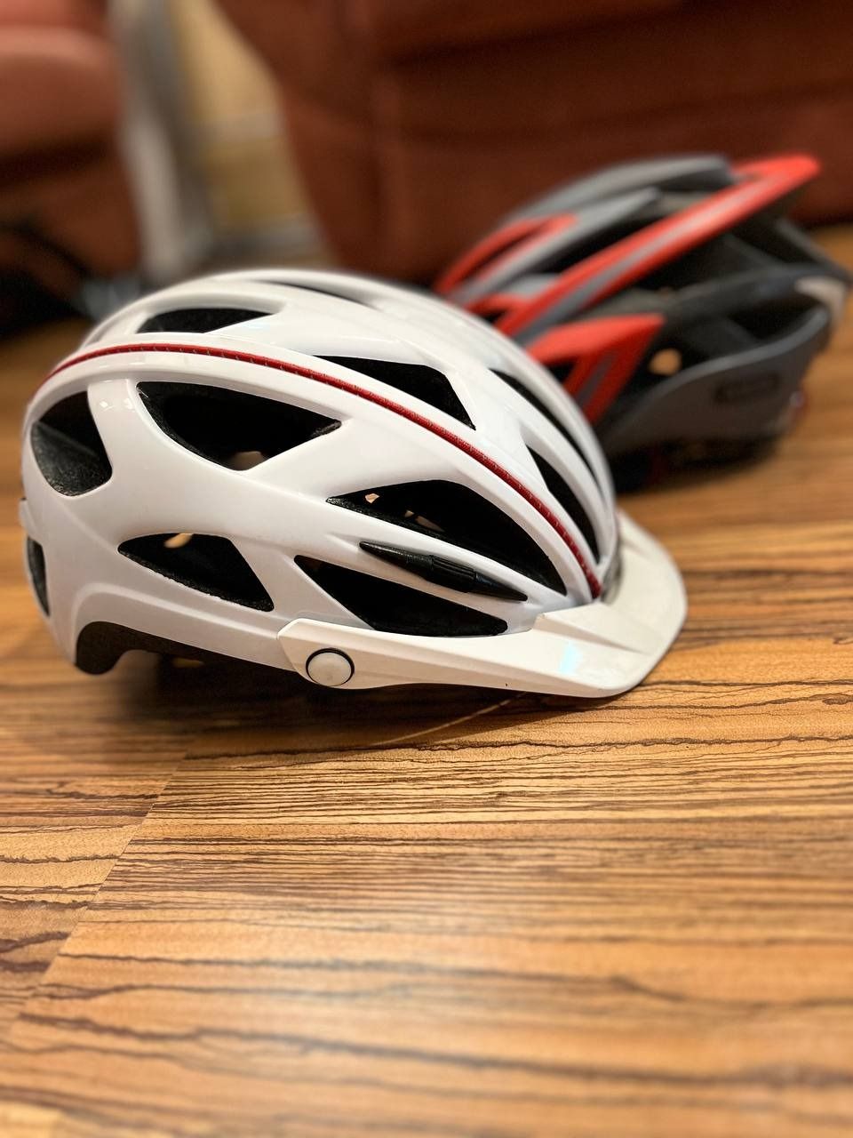 Шлем с дефектом