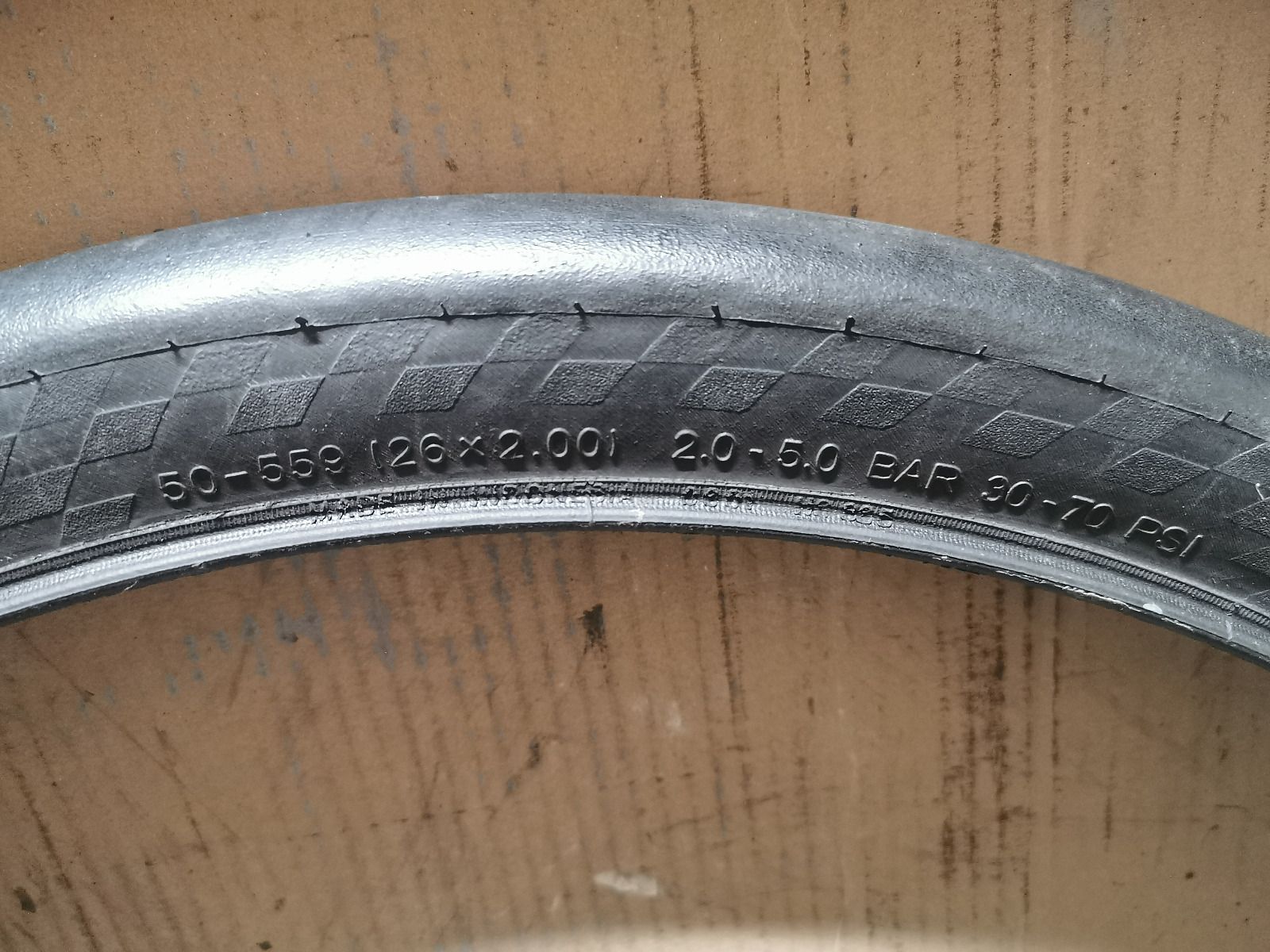 Покрышки слики Schwalbe Marathon Plus MTB и Schwalbe Kojak слики 26