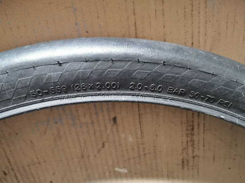 Покрышки слики Schwalbe Marathon Plus MTB и Schwalbe Kojak слики 26