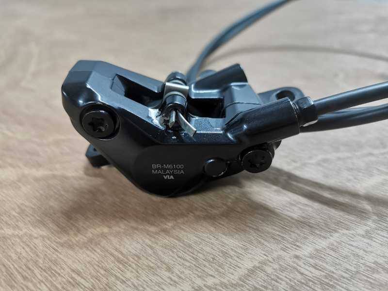 Тормоза shimano Deore 6100