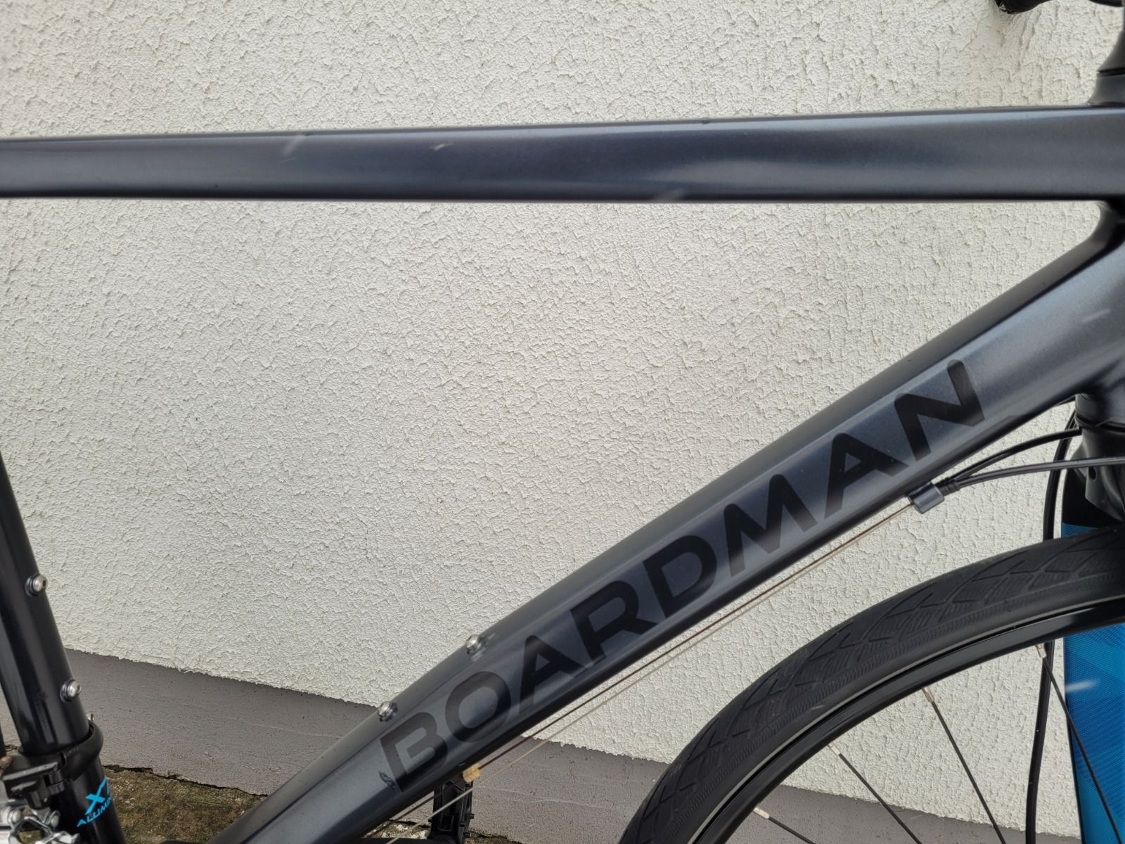 Велосипед  BOARDMAN HYB 8.6