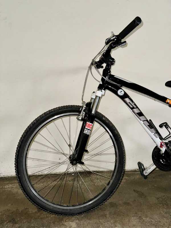 Fuji nevada 1.9 2019 S