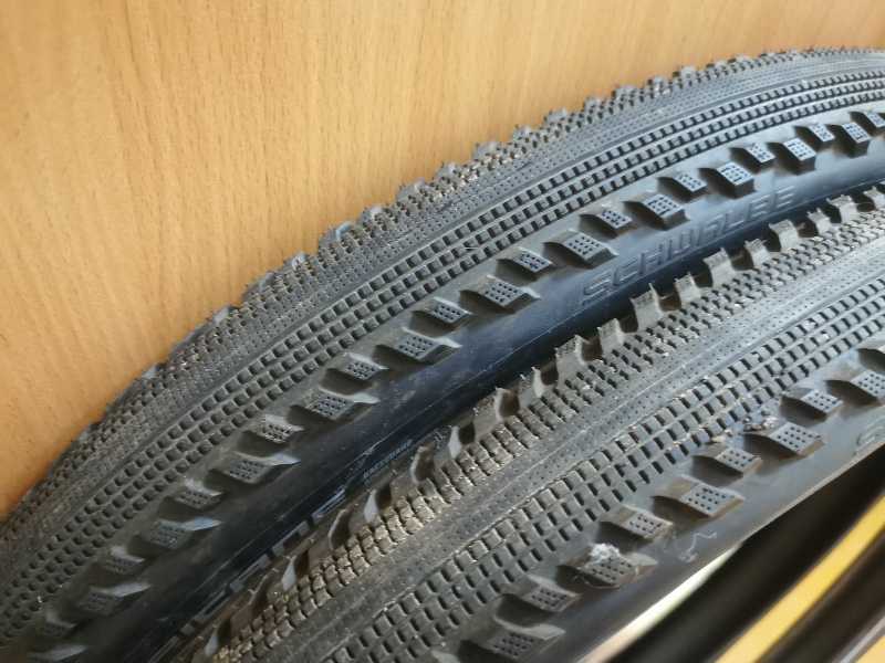 Покрышки 26 Schwalbe Hurricane