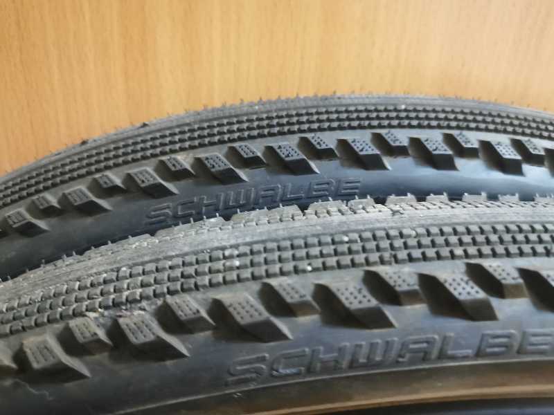 Покрышки 26 Schwalbe Hurricane