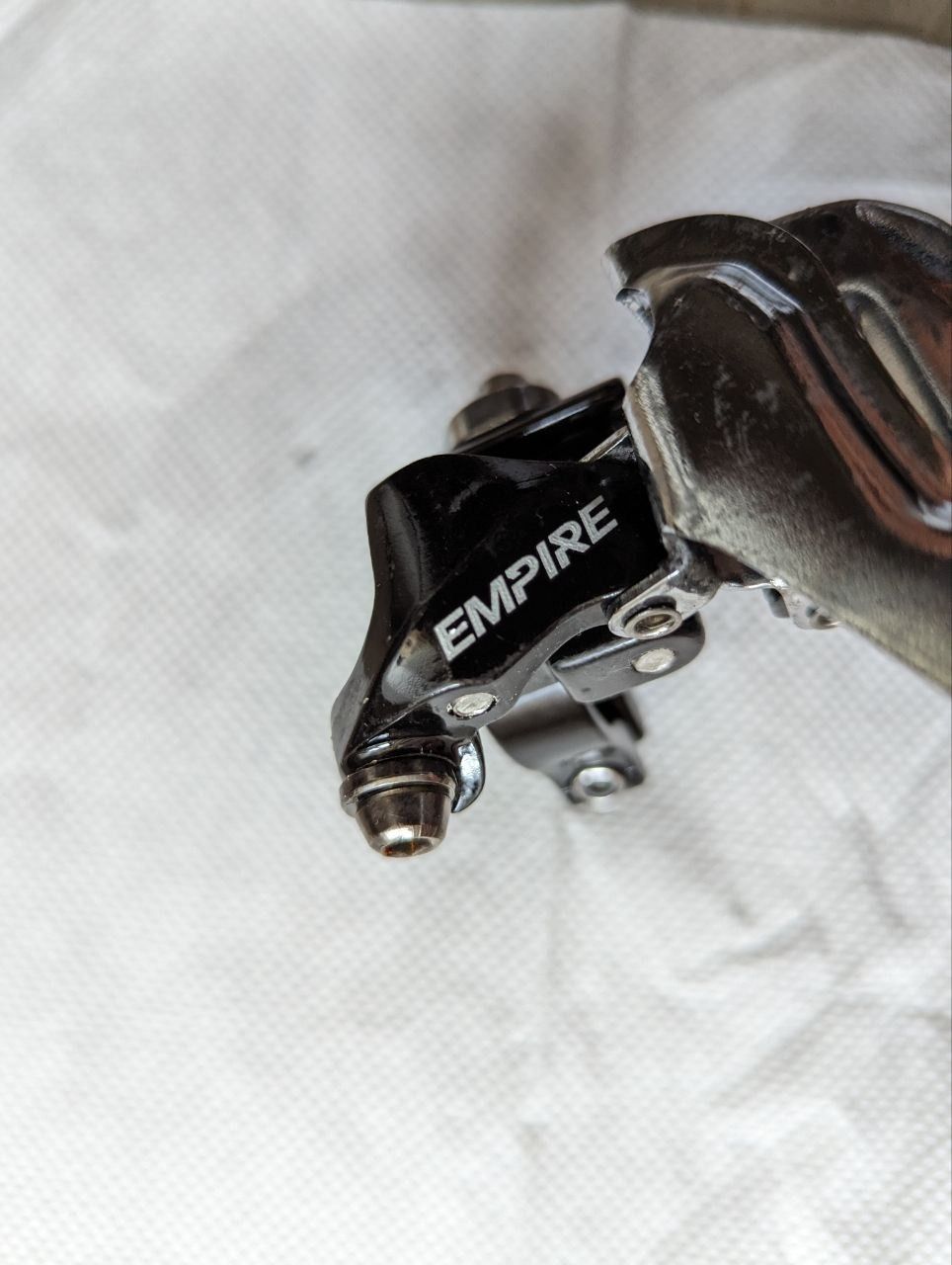 Передний переключатель SENSAH empire 2x11