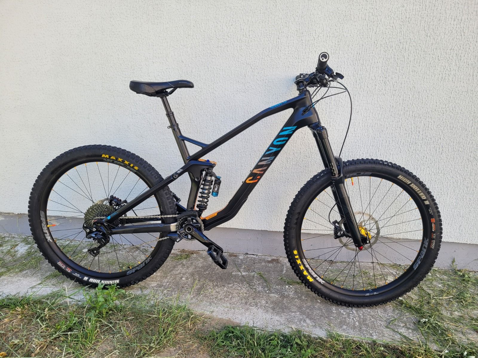 Карбоновый  двухподвес  CANYON STRIVE CF 160, колёса  27.5.