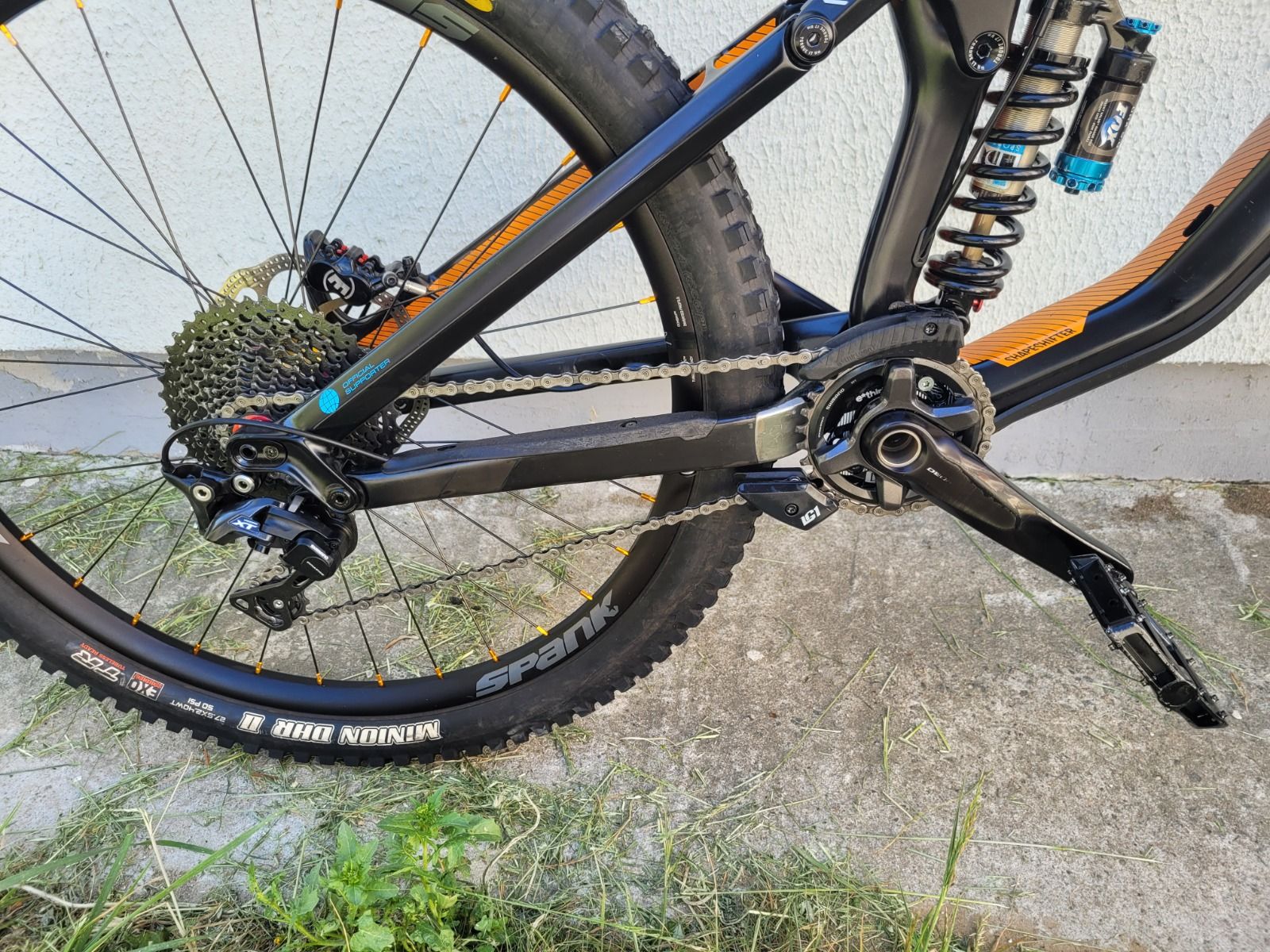 Карбоновый  двухподвес  CANYON STRIVE CF 160, колёса  27.5.