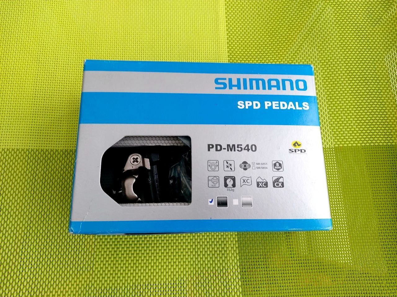 Прочные педали Shimano PD-M540 SPD с шипами