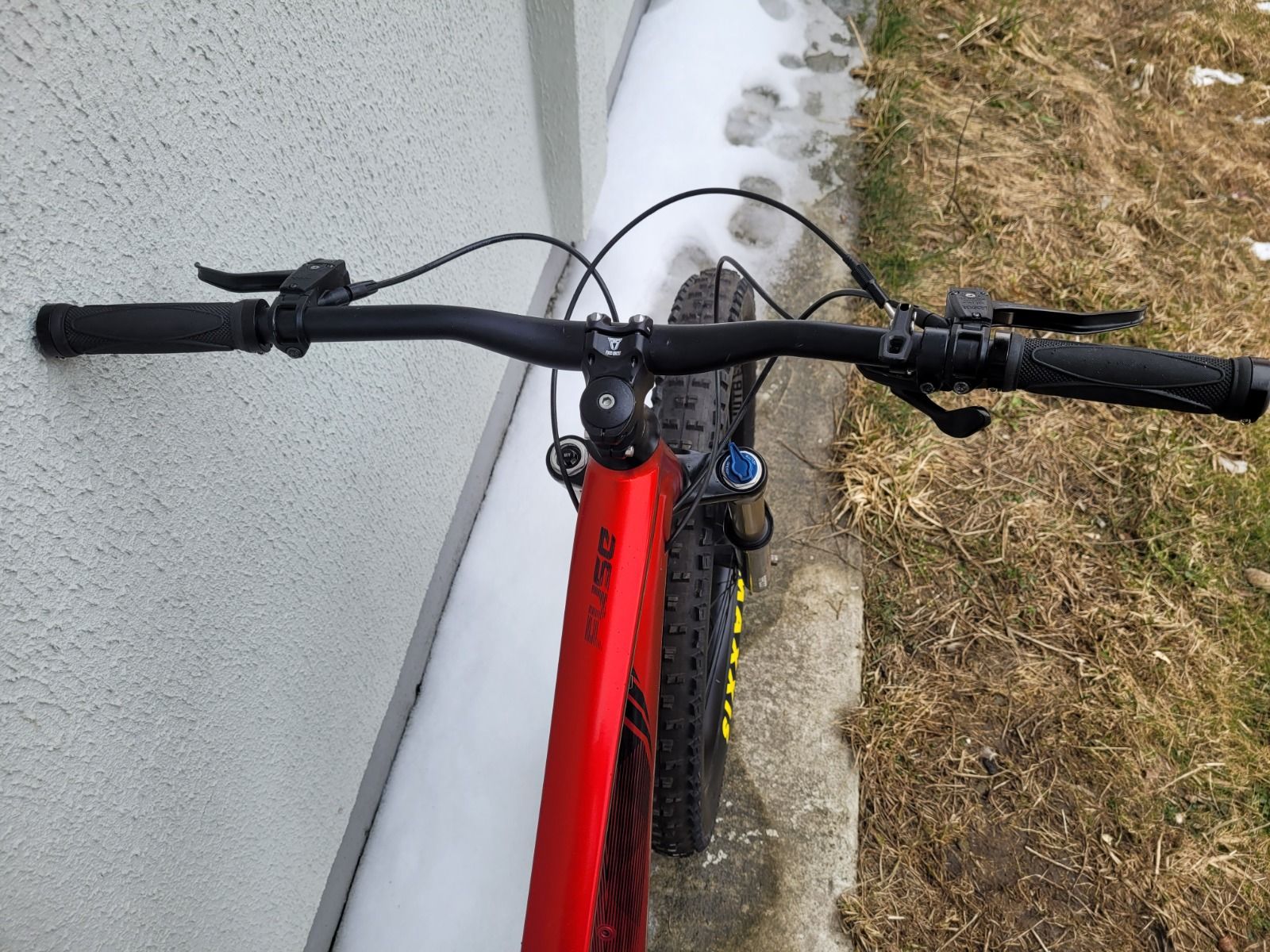 Велосипед SPECIALIZED FUSE, 27.5×3.0 колёса, Sram,  MAGURA.