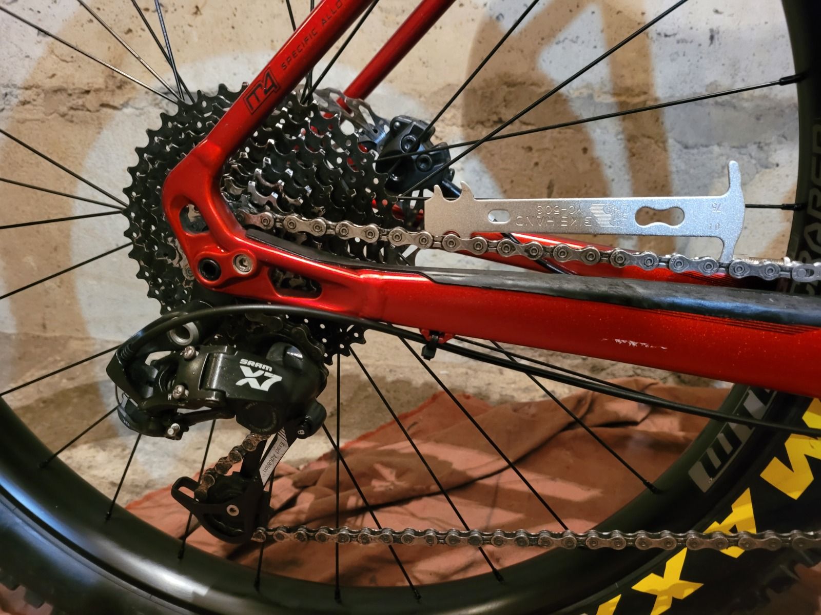 Велосипед SPECIALIZED FUSE, 27.5×3.0 колёса, Sram,  MAGURA.