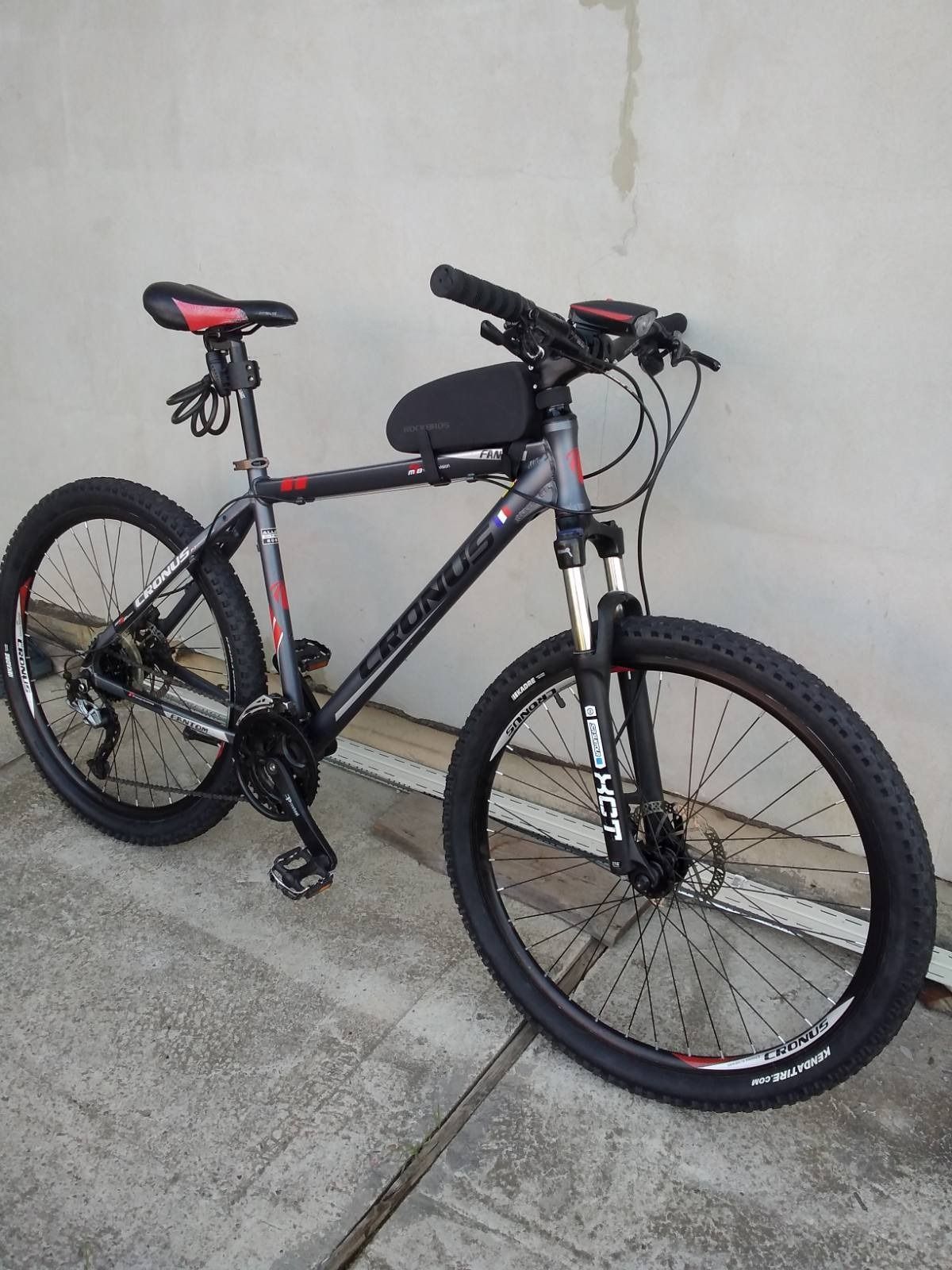 CRONUS FANTOM 27.5