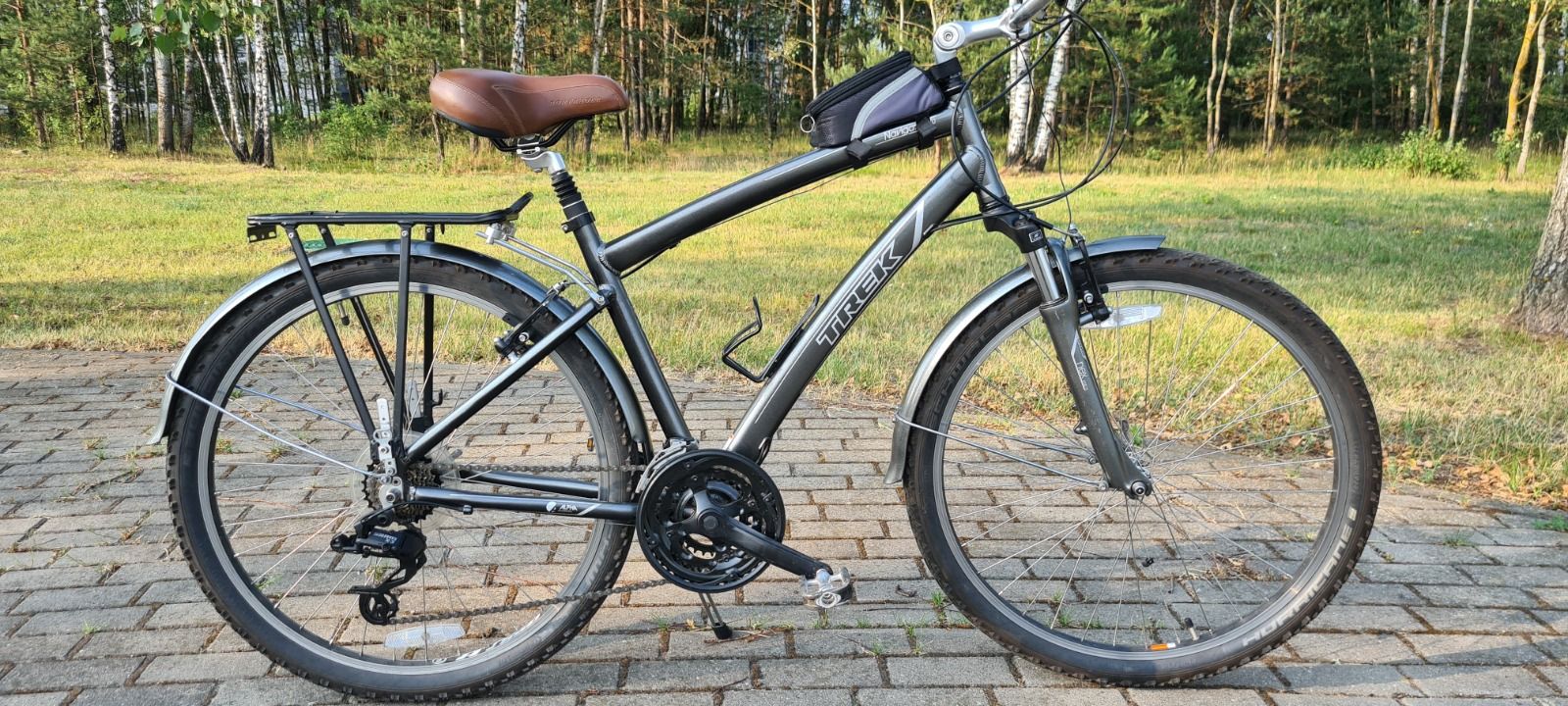 Городской  трекинговый велосипед Trek Navigator 2.0(2012)