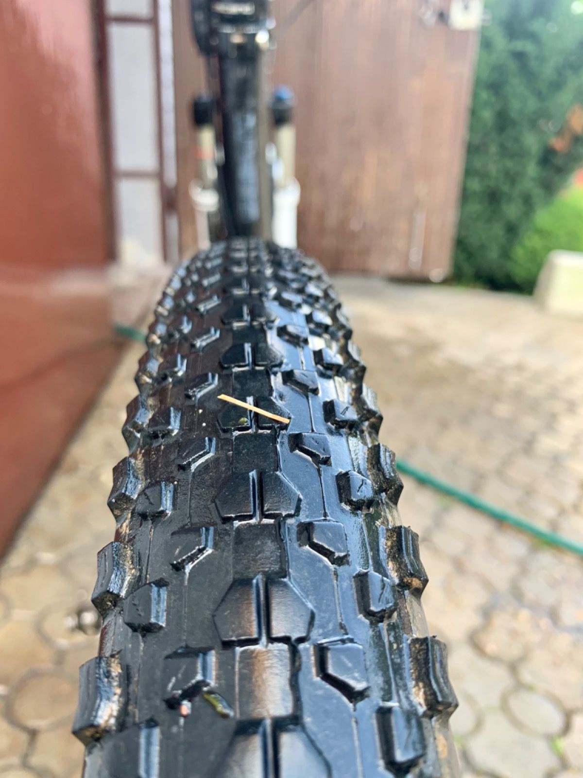 Дербан Canyon Lux MR F10, карбон, 26, RockShox, Sram X0, XT, Mavic, Maxxis