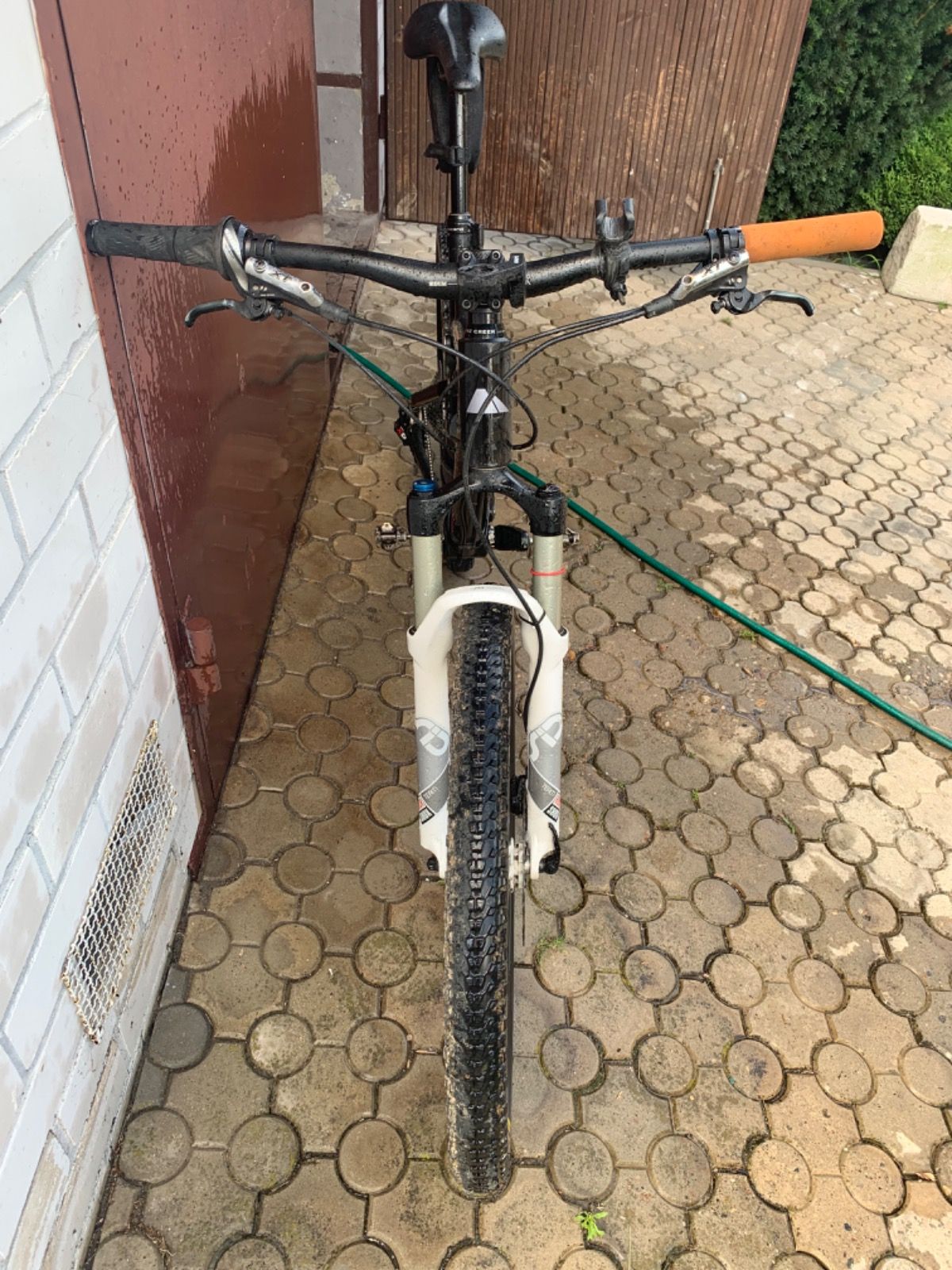 Дербан Canyon Lux MR F10, карбон, 26, RockShox, Sram X0, XT, Mavic, Maxxis